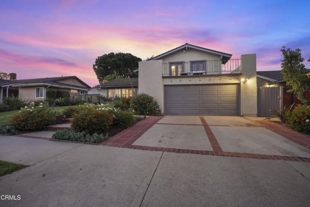 18845 Braemore Road, Porter Ranch CA: https://media.crmls.org/mediaz/bddbb2e1-2509-4585-9767-964e843baf15.jpg