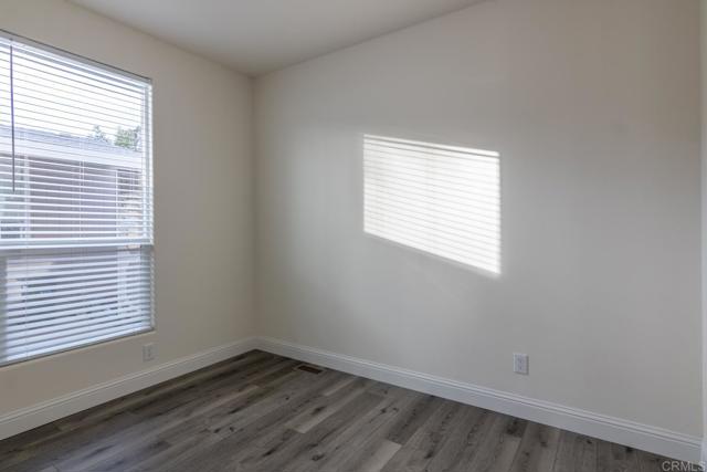 Detail Gallery Image 16 of 36 For 245 W Bobier Dr #51,  Vista,  CA 92083 - 2 Beds | 2 Baths