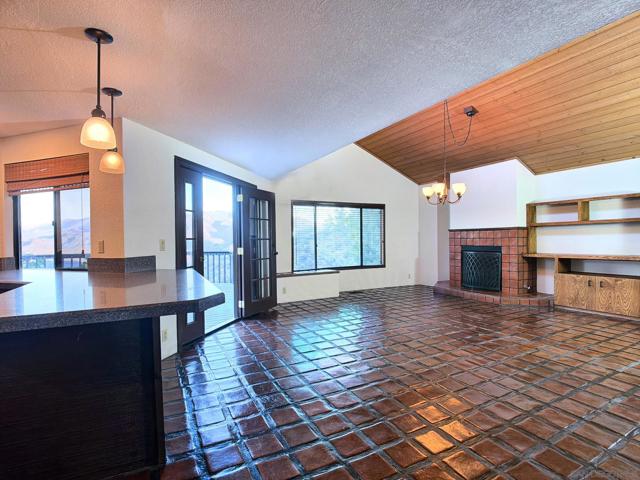 1077 VISTA MADERA LANE, El Cajon CA: https://media.crmls.org/mediaz/bdde1893-b40f-491f-b973-af8ccb176ec7.jpg