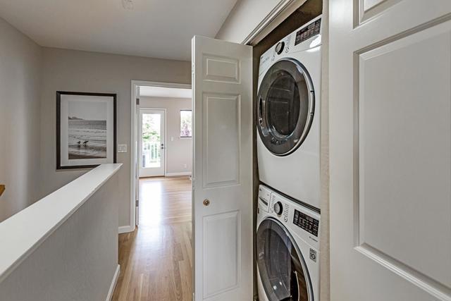 700 Chiquita Avenue, Mountain View CA: https://media.crmls.org/mediaz/bdde6d14-bb14-4bdf-aefa-53538d503975.jpg