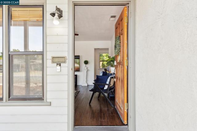 10 pendegast st., Woodland CA: https://media.crmls.org/mediaz/bddf2d82-8994-480e-8672-2bc6be6ee98d.jpg