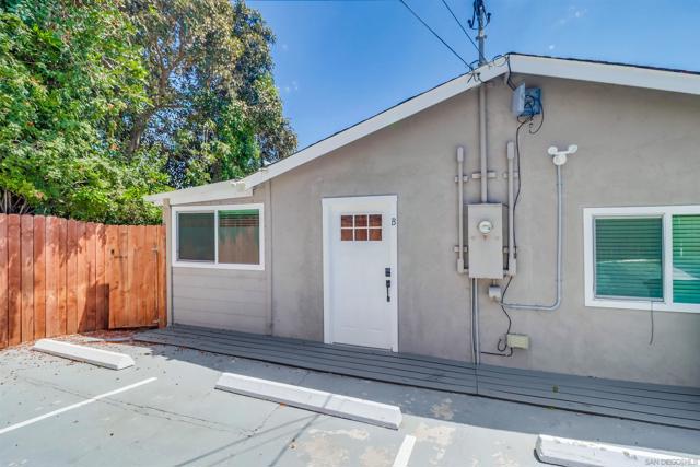 3082 Island Ave, San Diego CA: https://media.crmls.org/mediaz/bddfcecc-ebaa-40f7-b09a-7af3ce6a37b5.jpg
