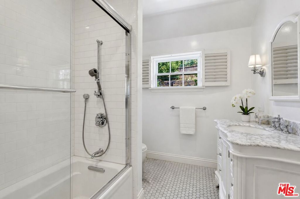 MLS #26855713 image #30