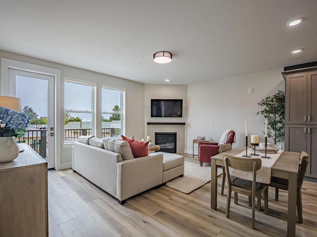 111 Aptos Village Way #2