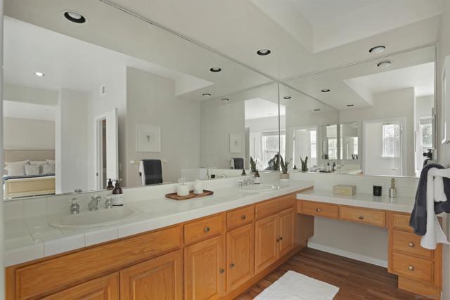 1413 Branta, Carlsbad CA: https://media.crmls.org/mediaz/bde402ac-0672-4a87-90a3-345c9bab9378.jpg