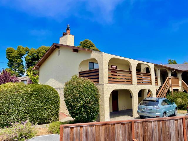 110 Lloyd Court, Aptos CA: https://media.crmls.org/mediaz/bde41a36-be79-45f7-8c70-b869c8e5e34e.jpg