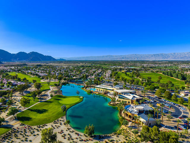 81290 Barrel Cactus Road, La Quinta CA: https://media.crmls.org/mediaz/bde48f20-a8a4-4b00-bd24-2db57e84dc1e.jpg