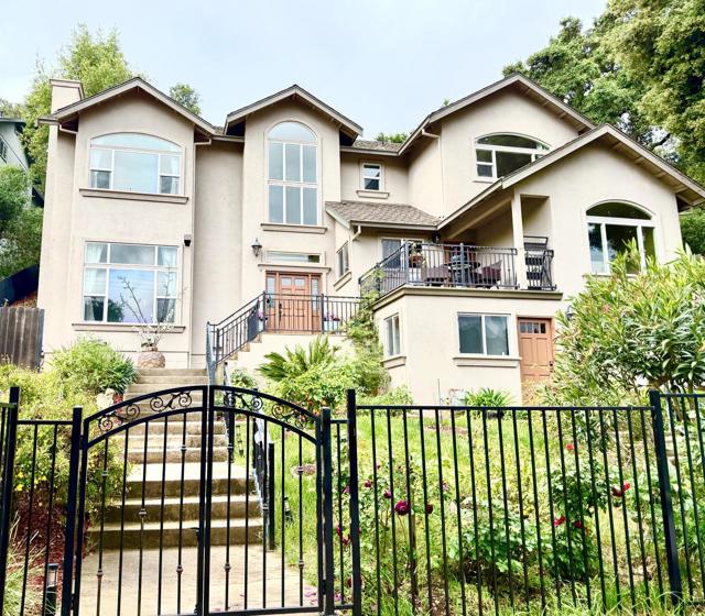 17645 Manzanita Drive, Morgan Hill CA: https://media.crmls.org/mediaz/bde49b55-9f2e-421e-a77b-10a677272644.jpg
