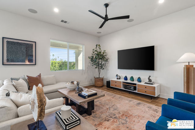 50660 Havasu Falls Drive, Indio CA: https://media.crmls.org/mediaz/bde5dd00-62e3-45ce-ab0b-af6f1b61c5c2.jpg