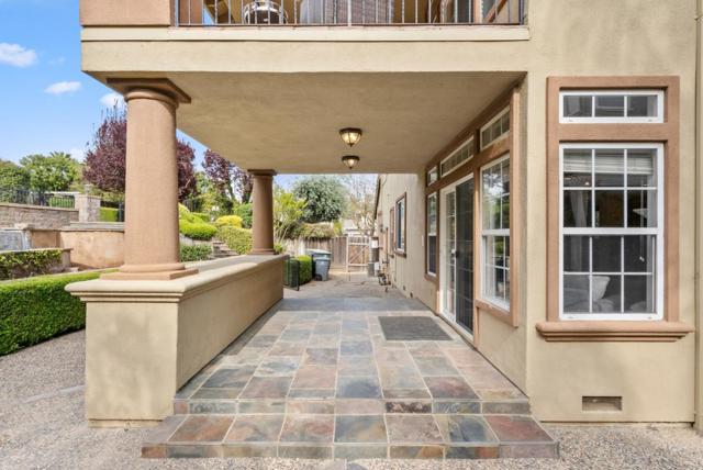 16453 Kings Canyon Court, Morgan Hill CA: https://media.crmls.org/mediaz/bde67b0a-343b-4fcf-b2ed-a31ed9e22a2b.jpg