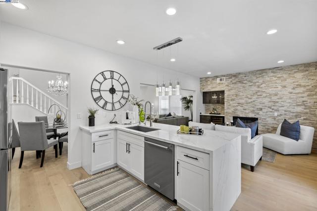 24 Dauphine, Newport Coast CA: https://media.crmls.org/mediaz/bde72c0f-2f34-4e12-a3c4-4a99cb2985f2.jpg