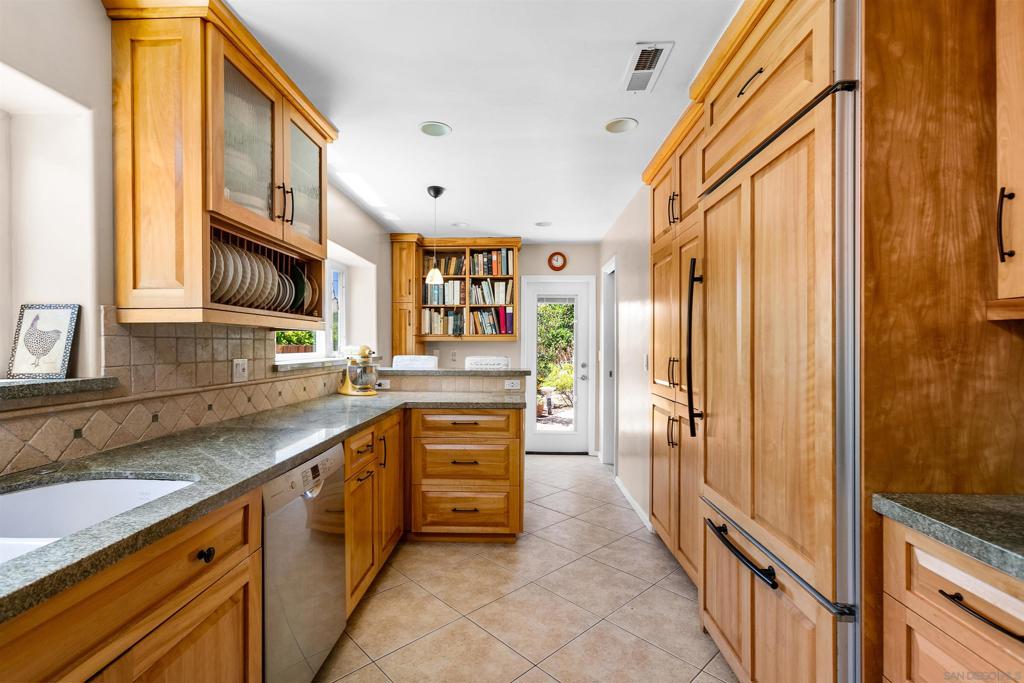4375 Del Monte - photo 4
