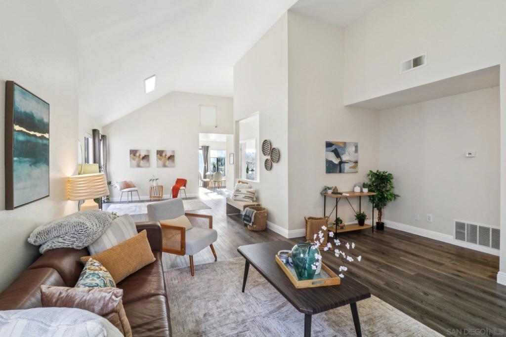 2829 Forest View Way - photo 5