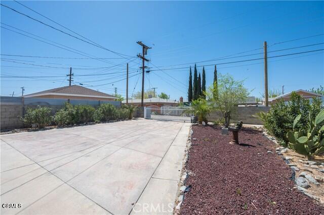 Detail Gallery Image 11 of 11 For 45027 Division St, Lancaster,  CA 93535 - 3 Beds | 2 Baths