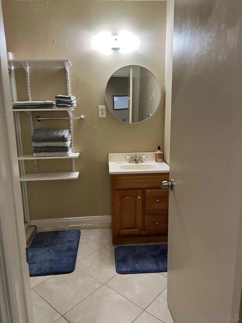 44784 Sherwood Drive, Indio CA: https://media.crmls.org/mediaz/bde99fd0-6238-40aa-b44d-120e5f331506.jpg