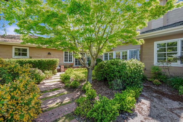 280 Uplands Drive, Hillsborough CA: https://media.crmls.org/mediaz/bdea8f94-3e96-4397-b27e-246ac72cbb37.jpg
