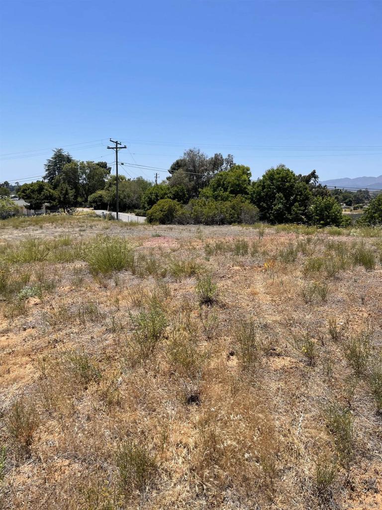 MLS #250029848SD img 15