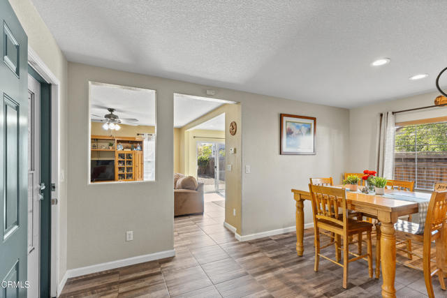 Detail Gallery Image 9 of 34 For 2024 Green Ridge Cir, Lompoc,  CA 93436 - 3 Beds | 2/1 Baths