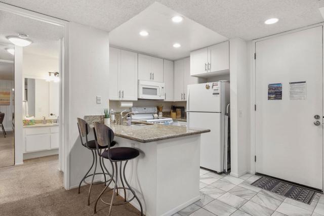 Detail Gallery Image 13 of 44 For 999 N Pacific St #C201,  Oceanside,  CA 92054 - 1 Beds | 1 Baths