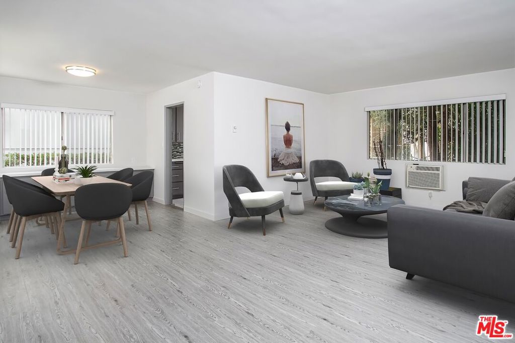 450 S LOS ROBLES Avenue #11