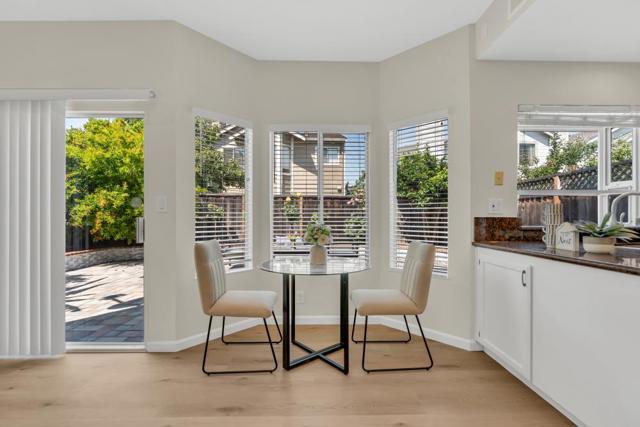 34307 Quartz Terrace, Fremont CA: https://media.crmls.org/mediaz/bdeebd22-6f13-40c3-afd7-222420138131.jpg