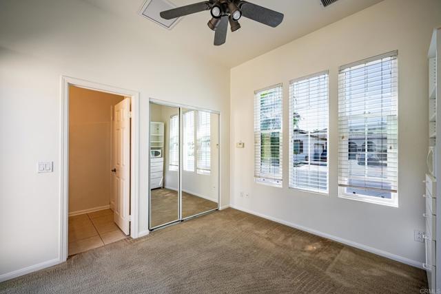 387 MELBOURNE GLN, Escondido CA: https://media.crmls.org/mediaz/bdeedc1d-5a11-4739-9d3d-7194dd5b29e1.jpg