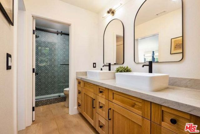 Downstairs full remodeled bath
