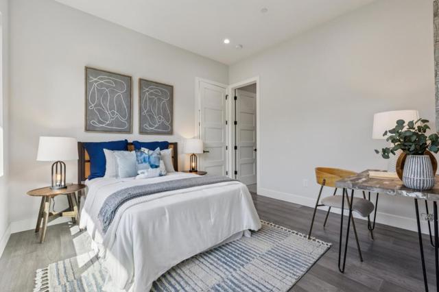 12584 Paseo Flores, Saratoga CA: https://media.crmls.org/mediaz/bdefb226-009b-44fc-b75b-36320dea2d47.jpg