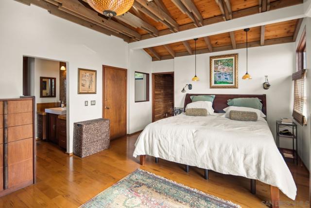 936 Cornish, San Diego CA: https://media.crmls.org/mediaz/bdf0a128-3ab0-4803-94de-2e6e0efd1b52.jpg