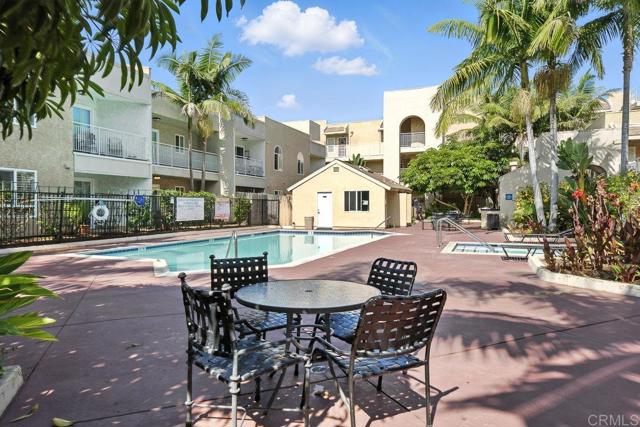 5252 Orange Avenue, San Diego CA: https://media.crmls.org/mediaz/bdf17ae0-370b-47c6-8016-47c6feebaed4.jpg