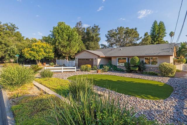 1695 Calmin Way, Fallbrook, California 92028, 2 Bedrooms Bedrooms, ,2 BathroomsBathrooms,Single Family Residence,For Sale,Calmin Way,240026882SD