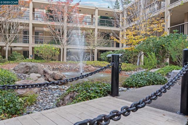 1129 AVENIDA SEVILLA, Walnut Creek CA: https://media.crmls.org/mediaz/bdf1b0df-b8bf-422c-9068-0e82465dd6d8.jpg