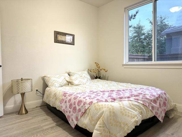 Image 13 of 37 For 7045 Tarvisio Way