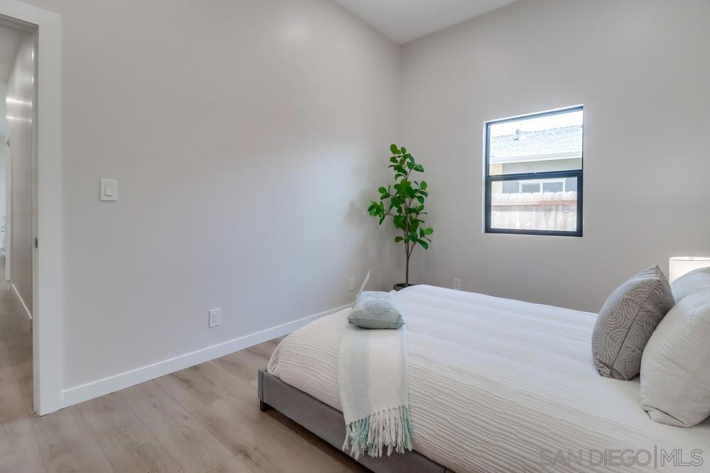 MLS #250034260SD img 22