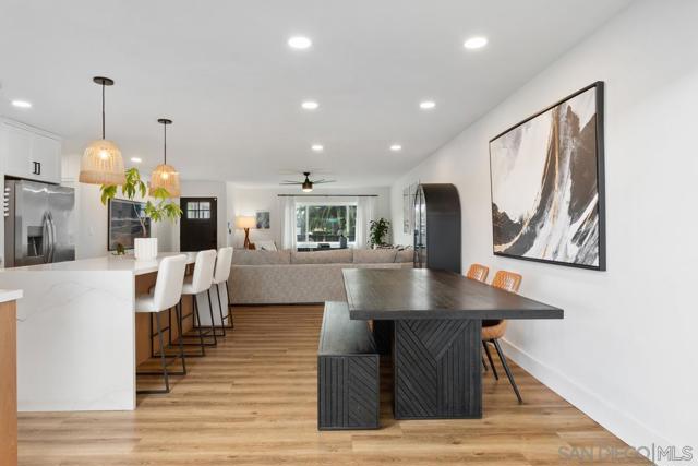 4328 Huggins St, San Diego CA: https://media.crmls.org/mediaz/bdf310e5-f5f8-4321-aed7-361e3e895e6a.jpg