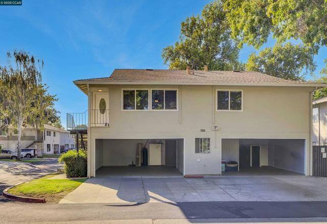 1356 Del Rio Cir, Concord CA: https://media.crmls.org/mediaz/bdf448a5-fa67-4989-8c08-8f32bf5e2b19.jpg