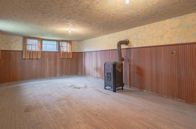 4705 Crystal Street, Capitola CA: https://media.crmls.org/mediaz/bdf64b1d-9561-476f-843d-a4713d90f34a.jpg