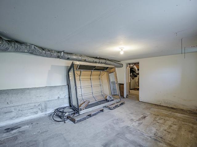 35 Sycamore Street, Watsonville CA: https://media.crmls.org/mediaz/bdf69a8e-555d-4326-ba4d-96dc28b47de4.jpg