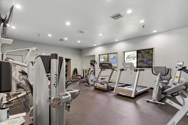 Detail Gallery Image 28 of 33 For 6526 Lada Ave, Camarillo,  CA 93012 - 2 Beds | 2 Baths