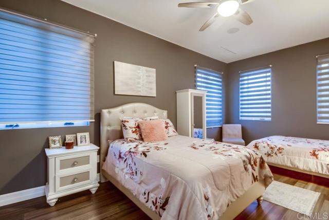 2184 Pacific Crest Dr, Alpine CA: https://media.crmls.org/mediaz/bdfbe3c9-a762-4fb9-bde9-e19ad8dc34ac.jpg