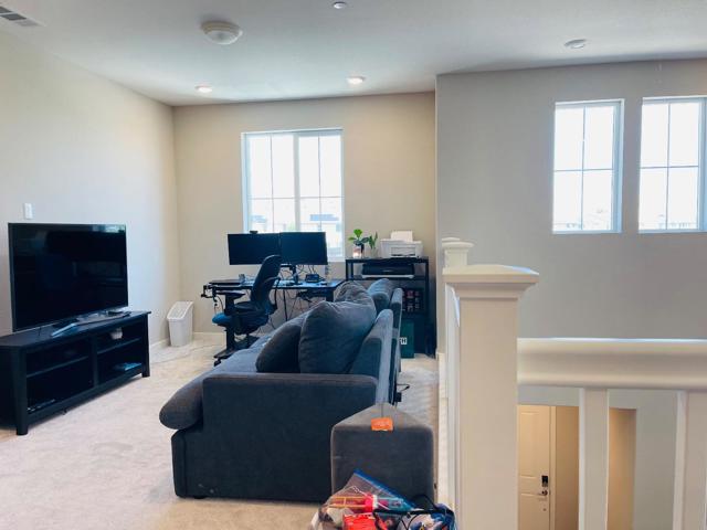 2749 Ambrosia Way, Fairfield CA: https://media.crmls.org/mediaz/bdfd684c-1bb5-4b6d-8629-ade542be55b9.jpg