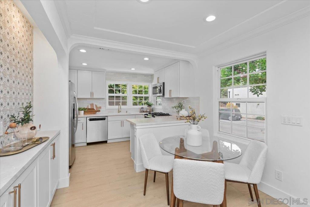 633 Arroyo - photo 15