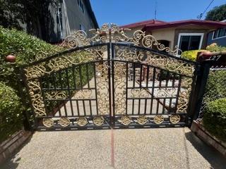 2727 Blenheim Avenue, Redwood City CA: https://media.crmls.org/mediaz/bdfe7e68-3766-4401-aef9-4c20ae297d58.jpg