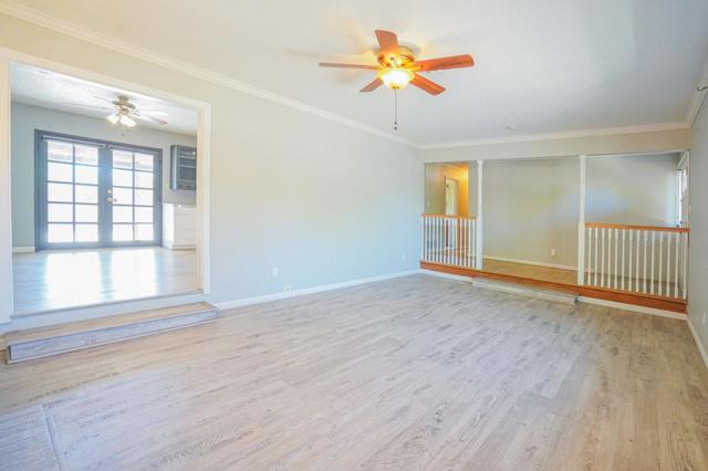 702 El Portal Avenue, Manteca CA: https://media.crmls.org/mediaz/bdfea6e9-59fc-4d12-bdf6-91df4d65f8cc.jpg
