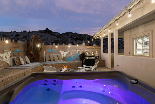 6207 Red Bluff Avenue, Yucca Valley CA: https://media.crmls.org/mediaz/bdffdfd4-4fac-48b5-ae3e-4adb8167b152.jpg
