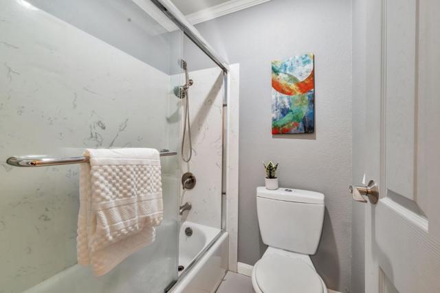 355 Half Moon Lane, Daly City CA: https://media.crmls.org/mediaz/be004424-bb38-4150-a53b-7a6382348fdd.jpg