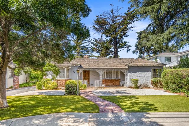 14 Nevada Street, Redwood City CA: https://media.crmls.org/mediaz/be01307b-7f10-40c6-8c45-7c02ac2b2f25.jpg