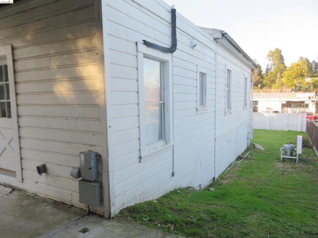 1731 San Pablo Ave, Pinole CA: https://media.crmls.org/mediaz/be043e2d-0c43-4a6c-a1b9-f33f82fe6c13.jpg