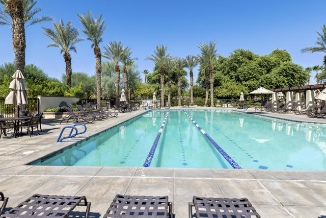 436 Via De La Paz, Palm Desert CA: https://media.crmls.org/mediaz/be0465c1-902f-446b-bbc1-cb630e85a6b3.jpg