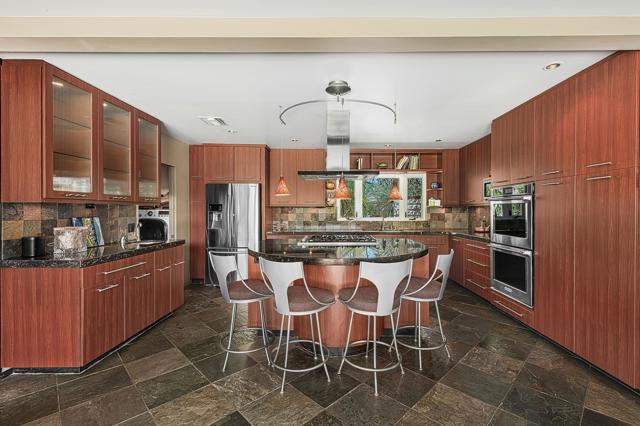 1175 E Cactus Road, Palm Springs CA: https://media.crmls.org/mediaz/be051fbf-a8d4-4a20-99db-e6501778b43e.jpg